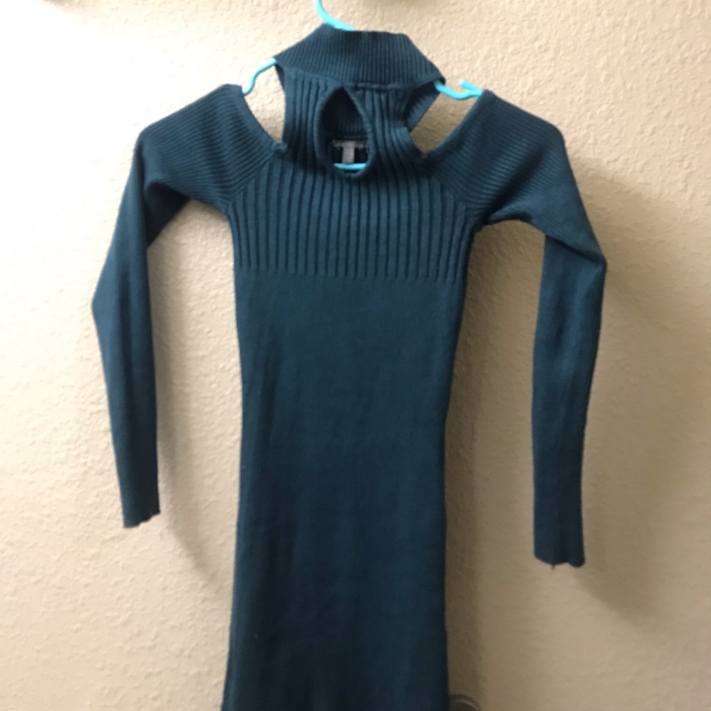 Charlotte Russe Cold Shoulder Teal Body Con Dress